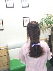 -镁连社·美联社
