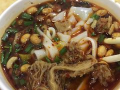 牛腩牛肚-覃肥叔桂林米粉(粮道街店)