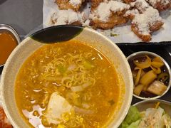 -咕咕站韩国料理(紫金港店)