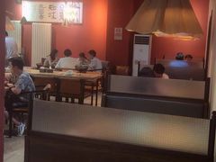 大堂-自贡盐帮菜·玩辣餐厅(樱花园西街店)