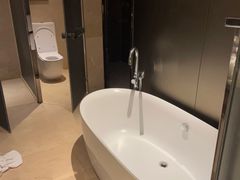 -广州天河希尔顿酒店