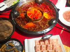 -谭鸭血老火锅(万象九宜城店)