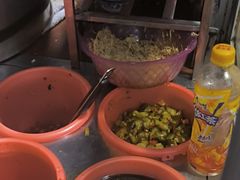 -无名牌猪脚店