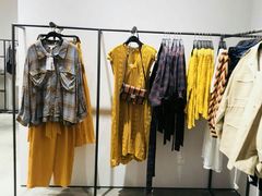 -URBAN REVIVO(西安Momopark店)