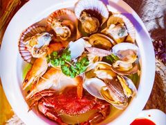 -巧克力渔家.小船海鲜胶东菜(万平口店)