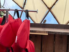 -怀托摩萤火虫洞