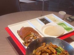 -艳阳天·非遗楚菜(武汉客厅店)