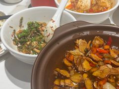 -味上湘菜馆(河马店)