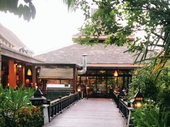 -西双版纳洲际度假酒店-海鲜傣味烧烤·侬香全日制餐厅