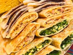 -闯关东东北农家菜(崂山石老人店)