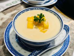 鲜芒果布丁-禄婶鸡煲·打边炉
