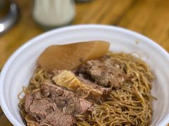牛腩捞面-小梁哥云吞面(黄贝岭店)