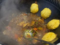 -雪乡人家东北菜·铁锅炖一切(高斯路店)