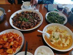 -鑫小城故事·砂锅·排骨藕汤(兴业路店)