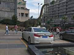 -鸿通城购物中心