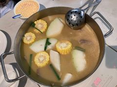 -肥仔文澳门猪骨煲(南京西路店)