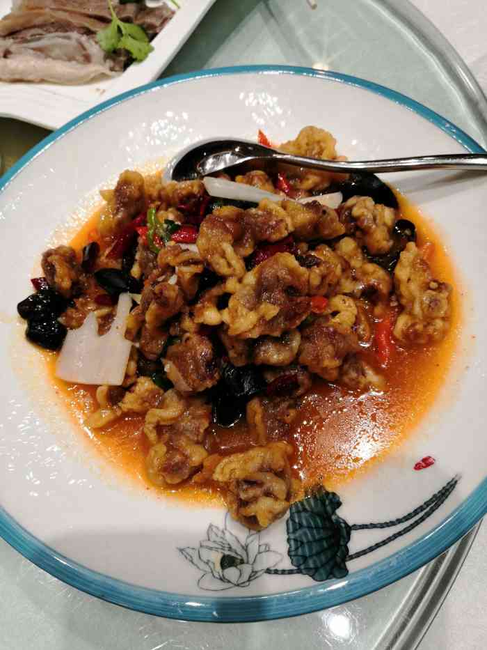 西湖银峰-"来西宁旅行朋友招待我们在这家吃饭,虽然店.