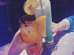 -穹六人间 people 6(岳阳路店)