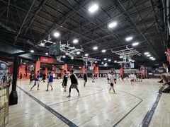 -洛克公园美式运动体验馆(唯品会合肥蜀山城市奥莱店)