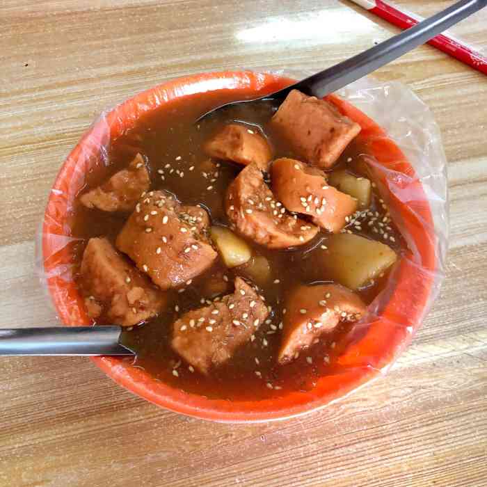 红星小屋炖肠(育红小学店)-"真心难吃!