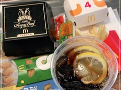 -麦当劳(新城市广场店)