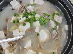 -土砂锅生态山庄·非遗砂锅雅鱼