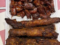 -三个大叔烤羊肉串·炭炉砂锅菜(西三旗店)