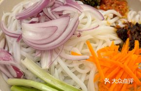 Wild Mushroom Cold Rice Noodles