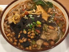 -螺丰汇柳州螺蛳粉(苹果园地铁站F口店)