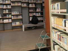 -朝阳区图书馆(小庄店)