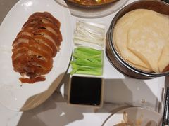 -梅利汴京烤鸭•开封豫菜地标店(东大街店)