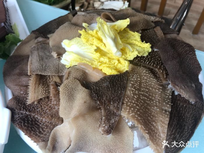 鱼夫歌水产姿造海鲜火锅毛肚图片 - 第1张