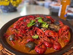 小龙虾田螺塞肉-我家农庄