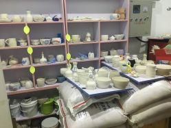 -泥娃娃DIY陶吧(易生活购物公园店)