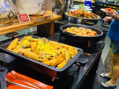 -四海一家自助餐(益田假日广场店)