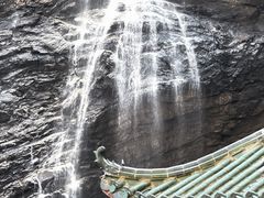 -三叠泉瀑布