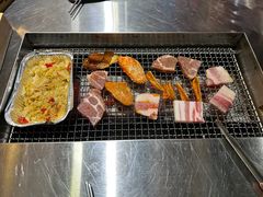 -马路牙子烧烤音乐酒馆(望京店)