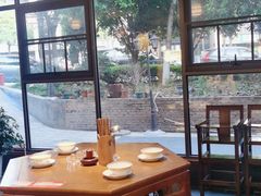 靠窗位-李久其家民间餐厅(观沙岭公园店)
