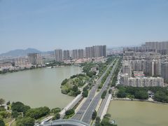 -荣誉国际酒店-云顶旋转餐厅