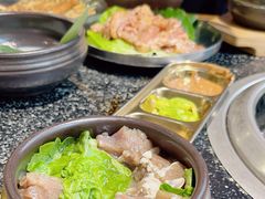 -红泥小火炉·东北泥炉烤肉(天一旗舰店)