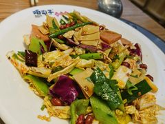 -咱屯子铁锅炖直营店(保利店)