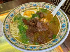 -金杨拉面王小吃面馆·牛三宝面·红烧牛肉粉