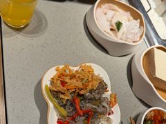 -海底捞火锅(珠影星光城夜宵主题店)