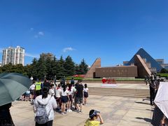 -上海市龙华烈士陵园