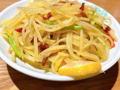 酸辣土豆丝-满园烤鸭·春饼(奥体万达店)