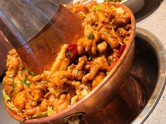 -老佛爷铜炉蛙锅(东门老街店)