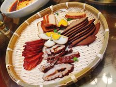 -窄巷子陕菜馆·地道陕西菜(粉巷店)