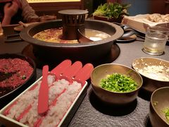 -晓宇重庆火锅(西安荟聚店)
