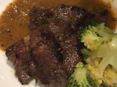 -荣誉国际酒店-云顶旋转餐厅