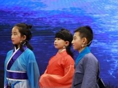 -秀丽美好演出服装租赁合唱主持人礼服实体店(中关村科技发展大厦店)